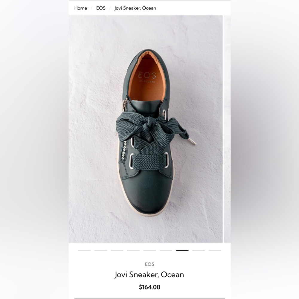 EOS Forest Green Sneakers with Bow Accent